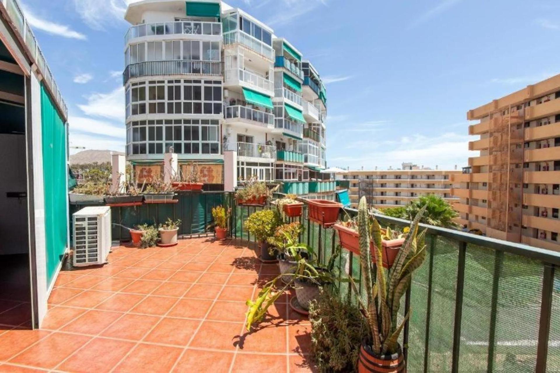Cosy 1bd Near Playa De Americas, 208 * Playa de las Americas (Tenerife)