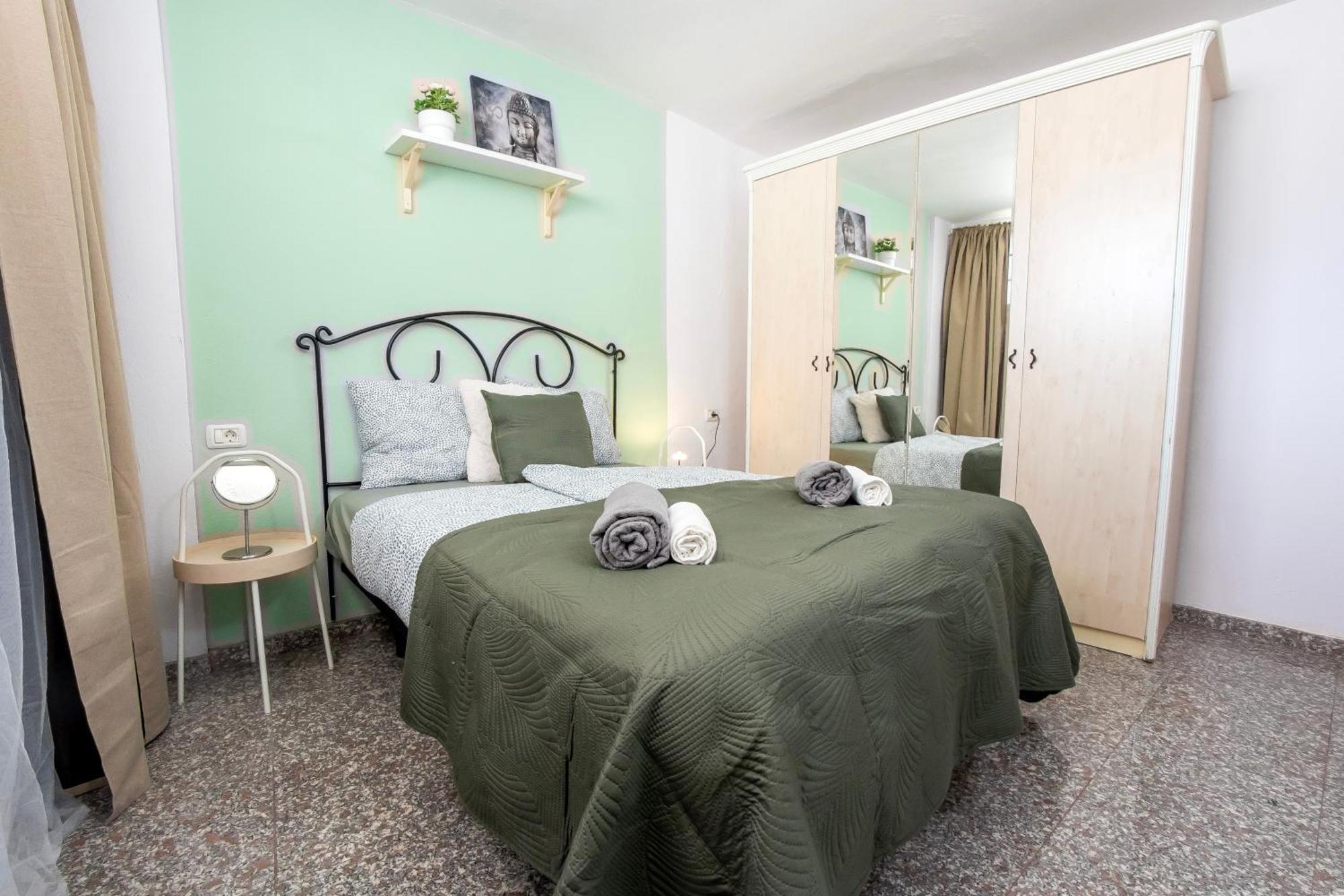 Apartment Cosy 1bd Near Playa De Americas, 208